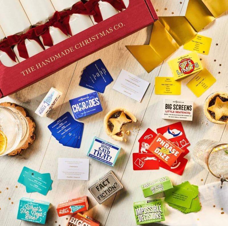 Ivory White Christmas Crackers