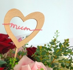 Mum Heart Pick