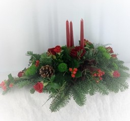 Merry & Bright Table Centre