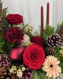 Cranberry Christmas Console