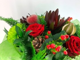 Merry & Bright Bouquet